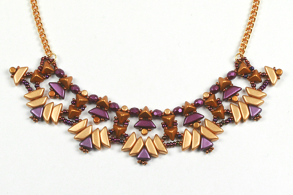 Necklace with Tinos, Kheops, Superkheops and Minos par Puca